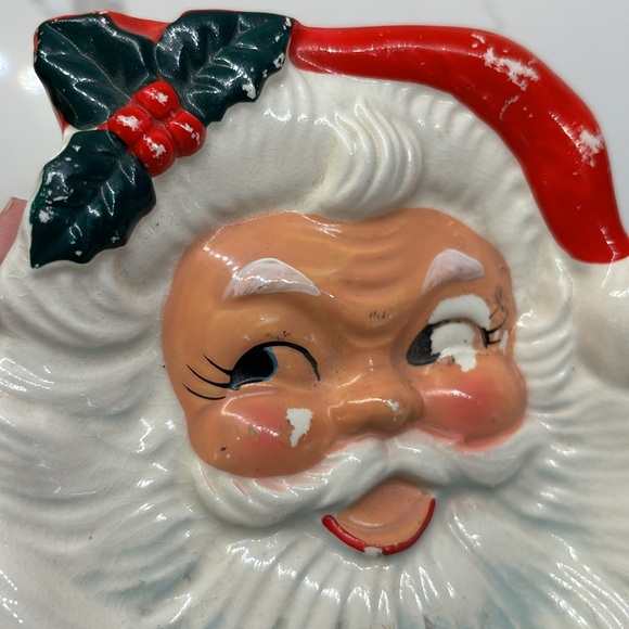 Ceramic Santa Soap Dish/Wall
Plaque - Picture 5 of 6